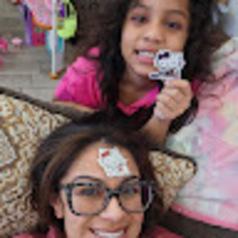 Meet your Posher, Claudia